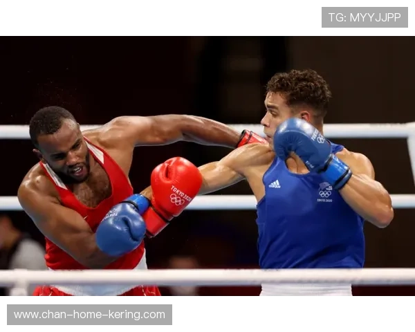 “2025世界运动会:四川省体育馆拳击赛场上演世界顶级拳手对决”